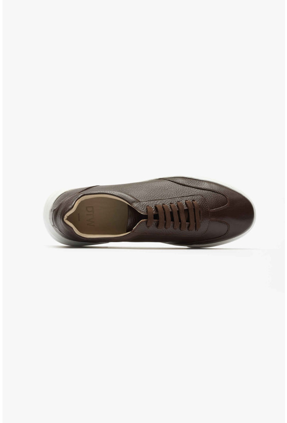 OBUWIE SNEAKERSY M1510 BRĄZOWE ZE SKÓRY NATURALNEJ