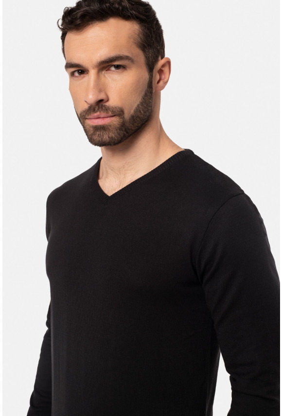 SWETER VARLIN Z DEKOLTEM TYPU SEREK CZARNY