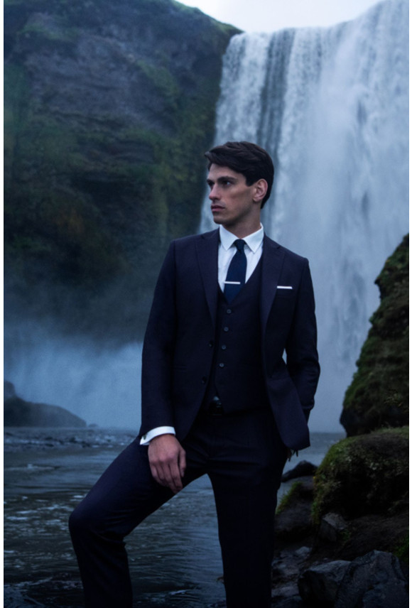 KAMIZELKA MOLISE SLIM FIT FIOLETOWA JEDNORZĘDOWA KAMIZELKA MOLISE SLIM FIT FIOLETOWA JEDNORZĘDOWA