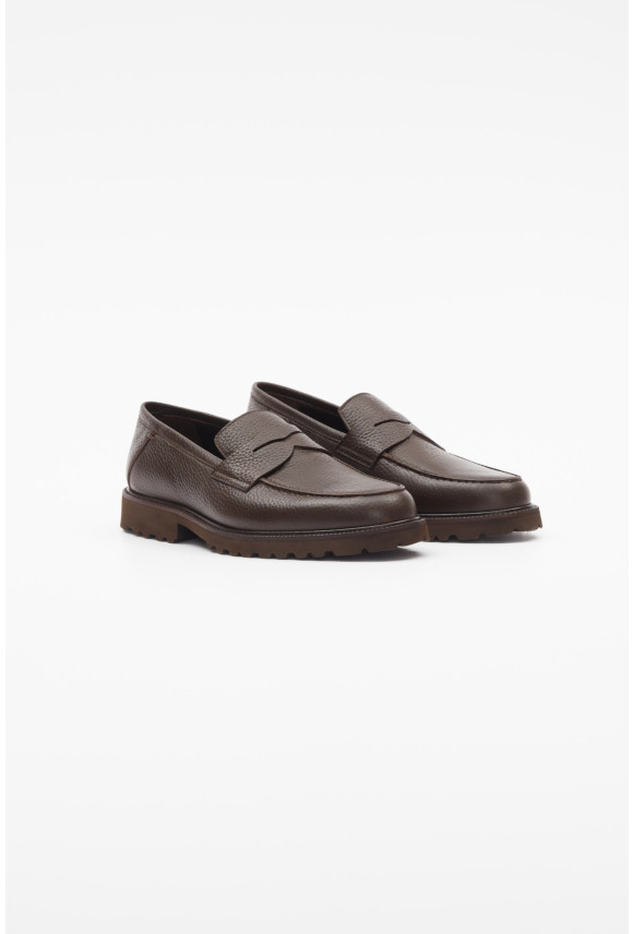 OBUWIE LOAFERSY M2605 BRĄZOWE ZE SKÓRY NATURALNEJ OBUWIE LOAFERSY M2605 BRĄZOWE ZE SKÓRY NATURALNEJ