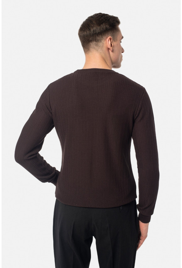 SWETER SATRAL Z OKRĄGŁYM DEKOLTEM BRĄZOWY Z WISKOZY