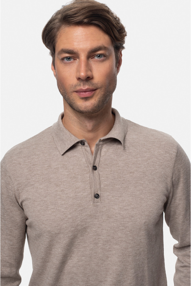 SWETER POZZO POLO BEŻOWY Z WISKOZĄ SWETER POZZO POLO BEŻOWY Z WISKOZĄ