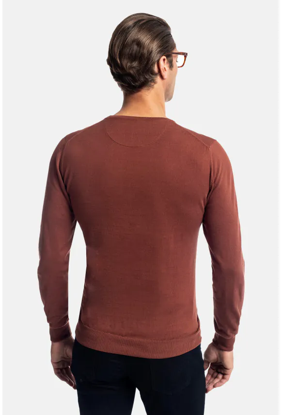 SWETER WILTON Z OKRĄGŁYM DEKOLTEM CG2