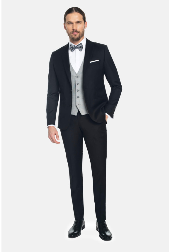 GARNITUR RADWIN SLIM CZARNY SLIM FIT JEDNORZĘDOWY Z WEŁNY