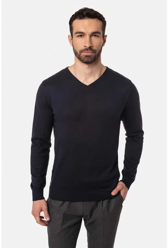 SWETER VARLIN Z DEKOLTEM TYPU SEREK GRANATOWY