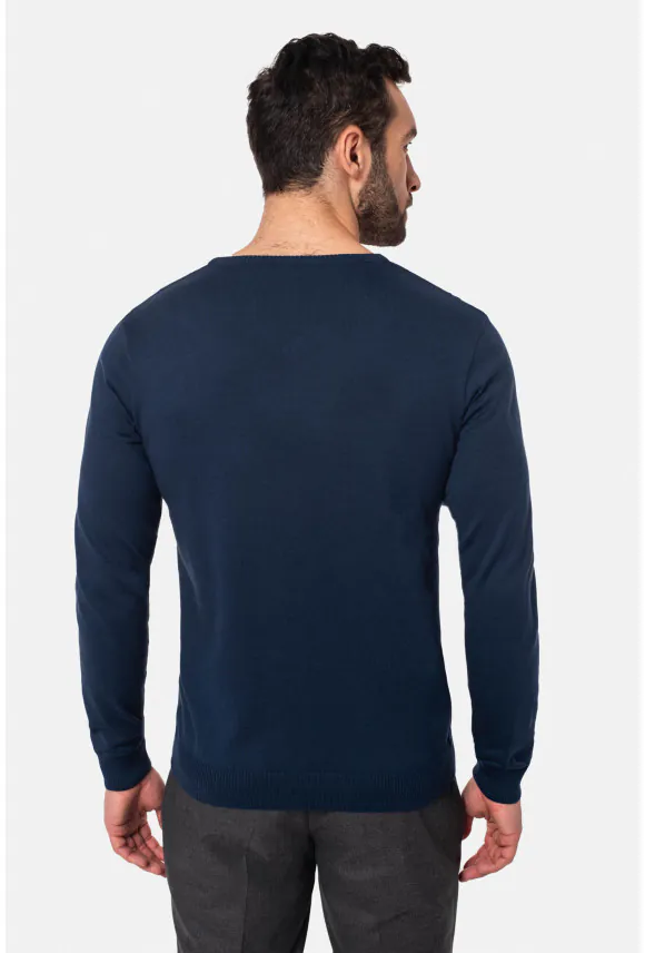 SWETER VARLIN Z DEKOLTEM TYPU SEREK NIEBIESKI