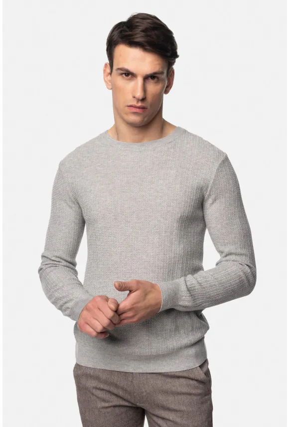 SWETER SATRAL Z OKRĄGŁYM DEKOLTEM SZARY Z WISKOZY