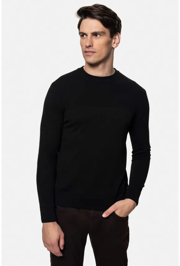 SWETER COMO Z OKRĄGŁYM DEKOLTEM CZARNY Z BAWEŁNĄ
