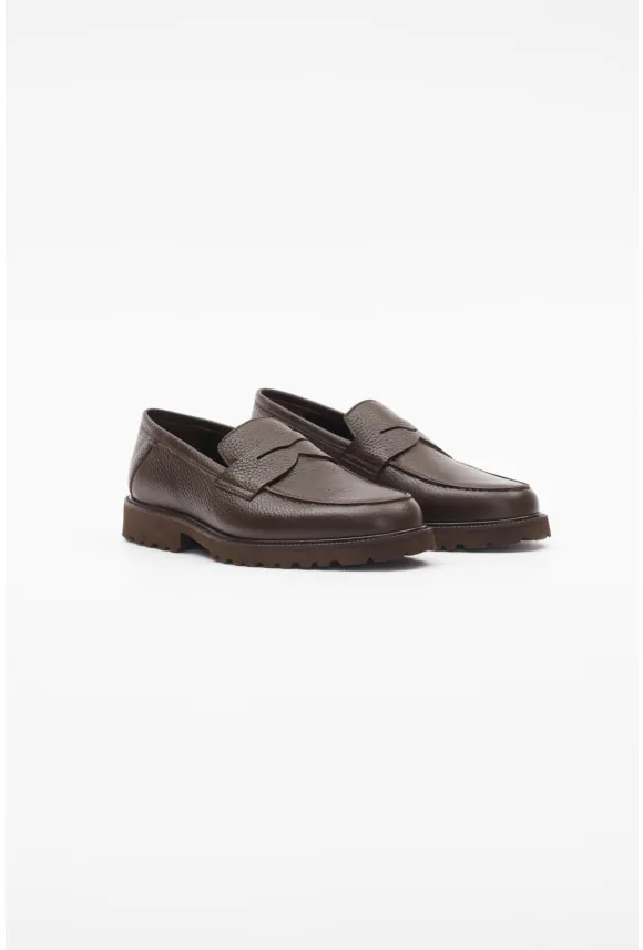 OBUWIE LOAFERSY M2605 BRĄZOWE ZE SKÓRY NATURALNEJ